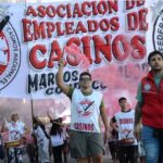 Casineros reclaman soluciones salariales a la Provincia