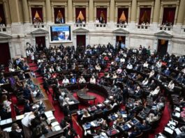 Gobierno define seis proyectos clave para extraordinarias