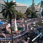 24 de marzo: Plaza de Mayo se llenó de gente en una jornada histórica