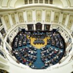 Proponen una Ley para reestructurar deudas de familias afectadas por la crisis