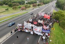Protestas y cortes en todo el país por la continuidad del programa Volver al Trabajo