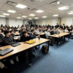 Docentes de San Andrés cuestionaron a Milei y reclamaron financiamiento universitario