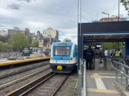 El Tren Sarmiento funciona limitado entre Castelar y Once por una falla eléctrica