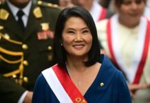 Keiko Fujimori asumió la presidencia de Perú